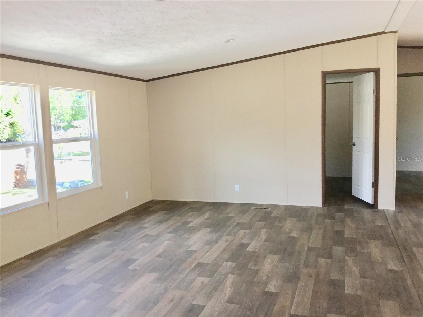 Image 7 of 17 For 4538 Pine Street