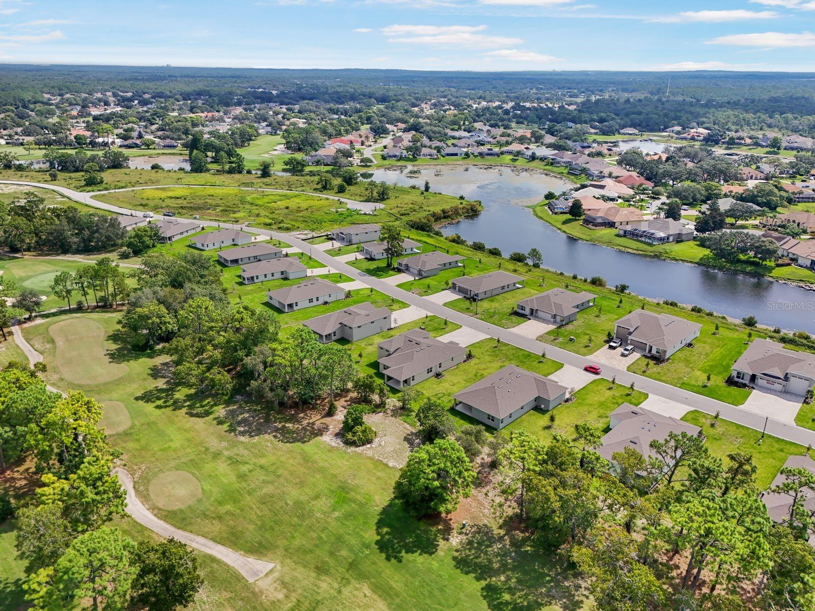 Image 32 of 44 For 9176 Players Drive