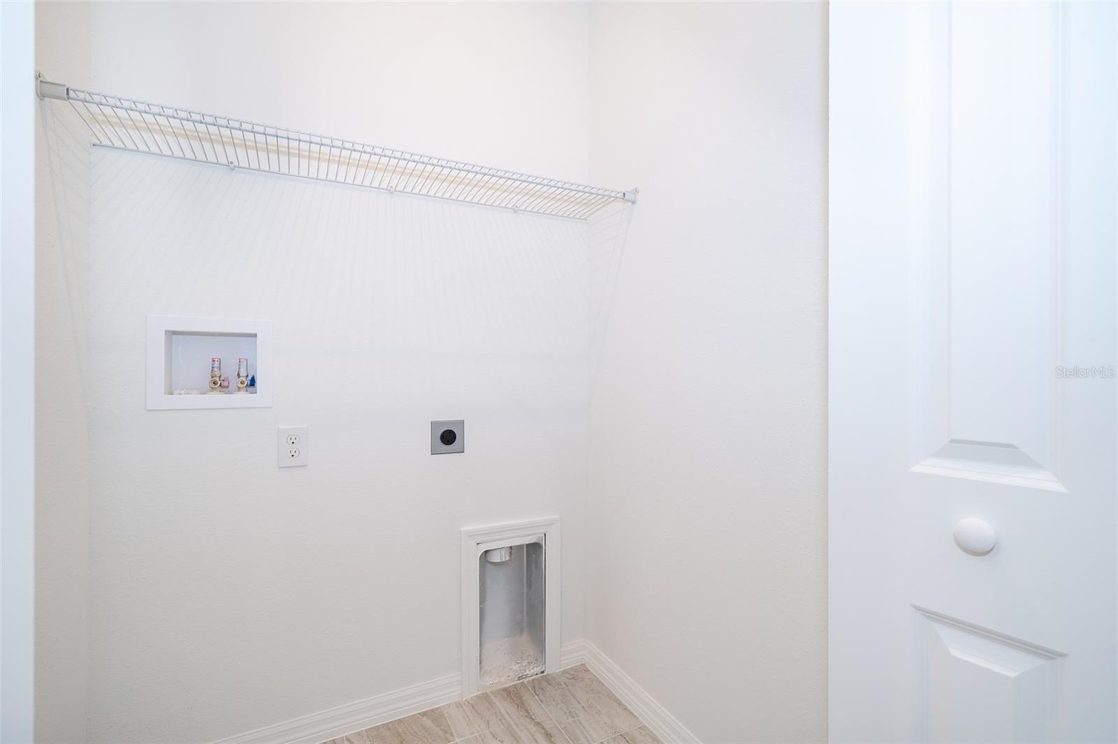 Image 13 of 26 For 507 Mallard Court