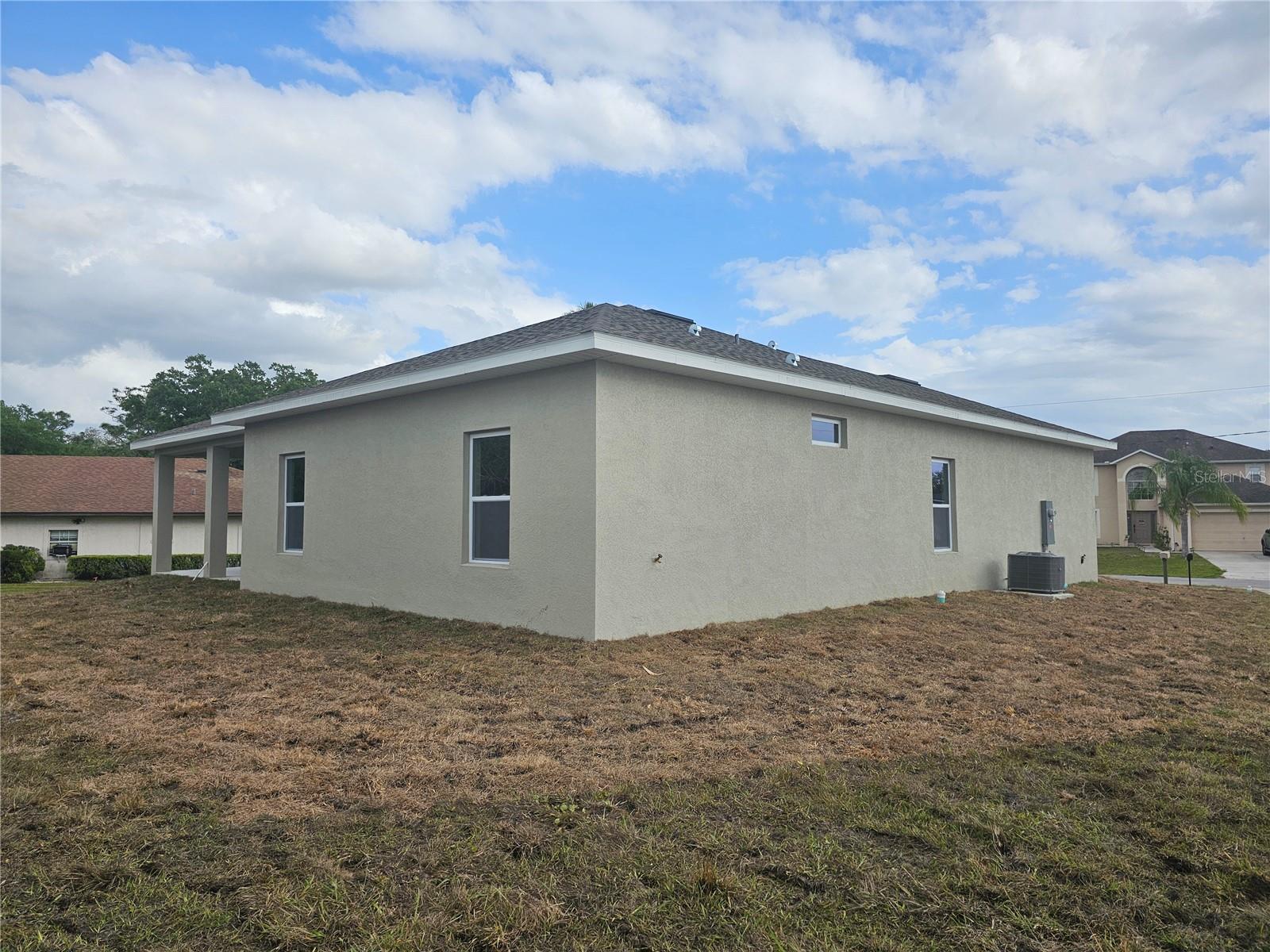 Image 4 of 26 For 507 Mallard Court