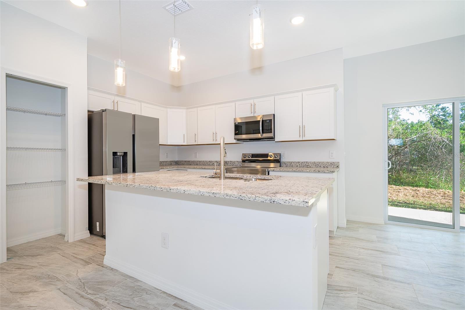 Image 9 of 26 For 507 Mallard Court