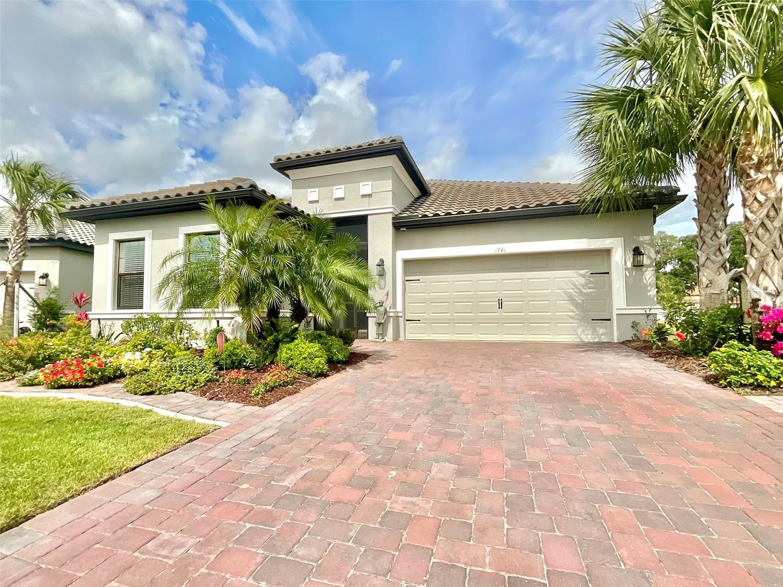 Image 2 of 71 For 1741 Goblet Cove Street