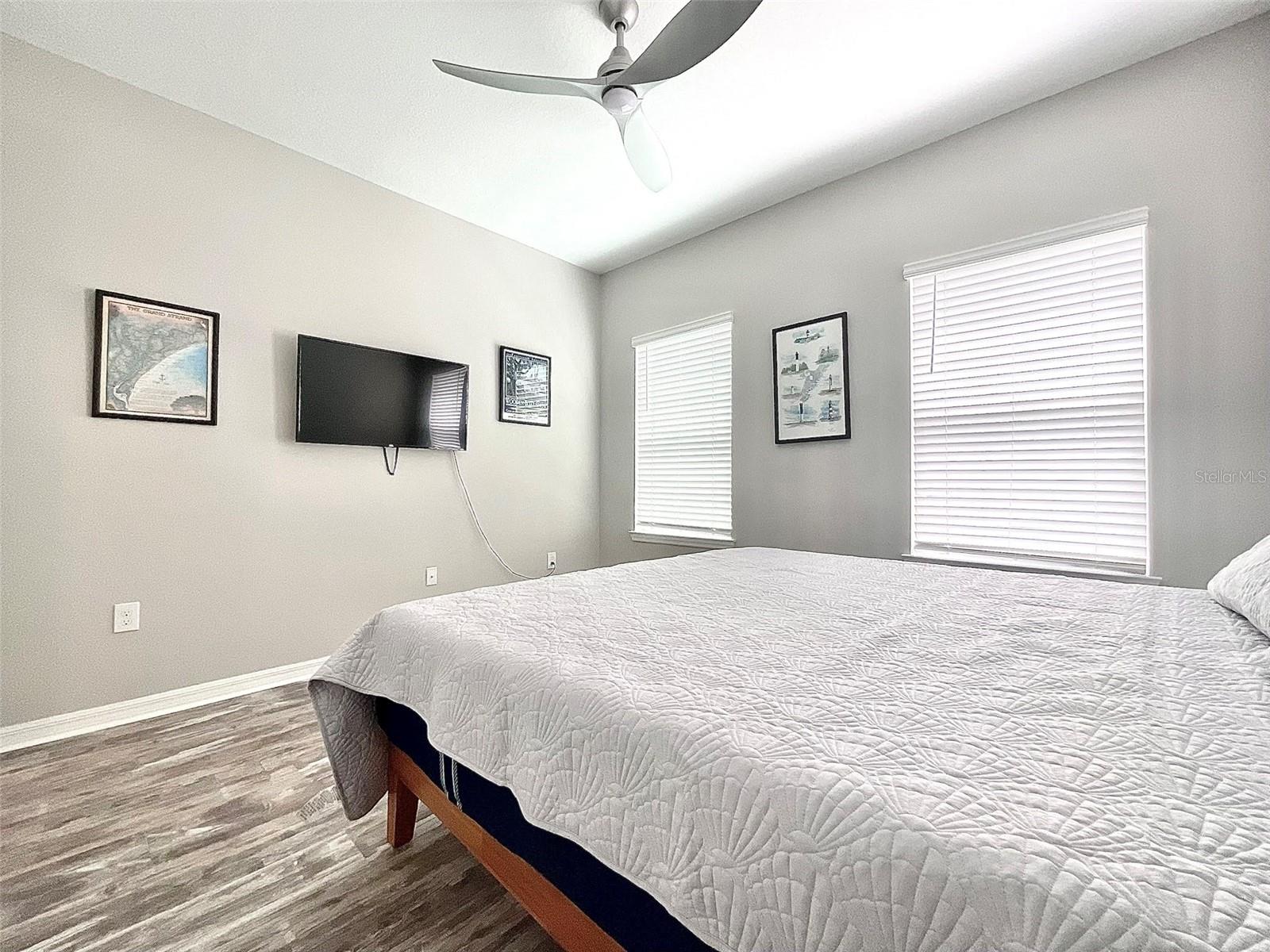 Image 30 of 71 For 1741 Goblet Cove Street