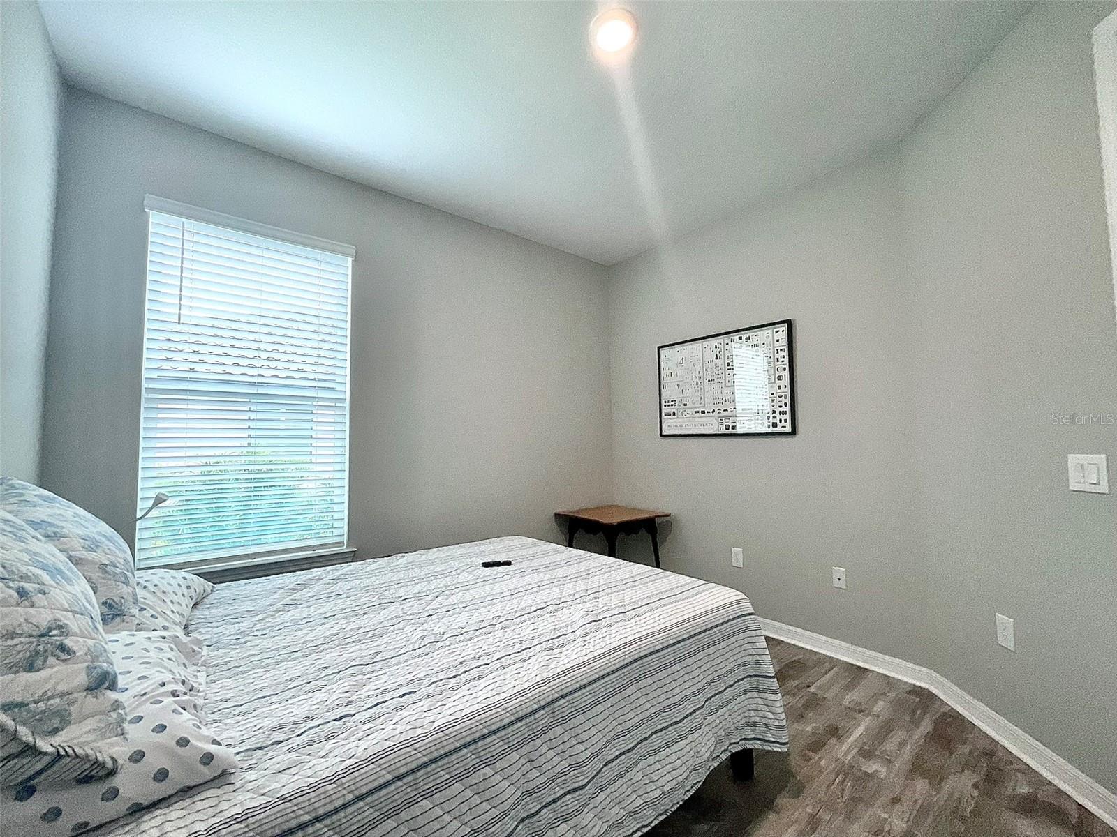 Image 34 of 71 For 1741 Goblet Cove Street