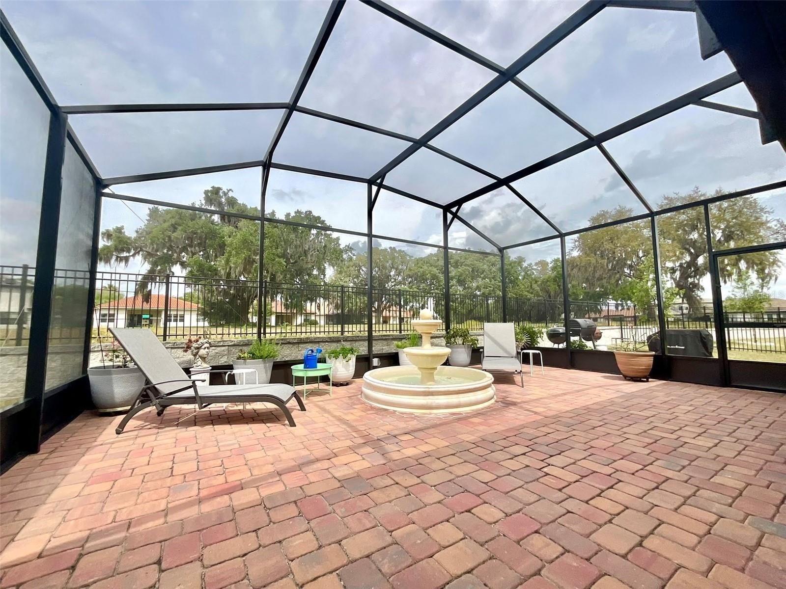 Image 38 of 71 For 1741 Goblet Cove Street