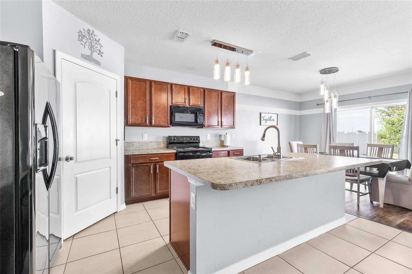 Image 6 of 46 For 1907 Partin Terrace Road
