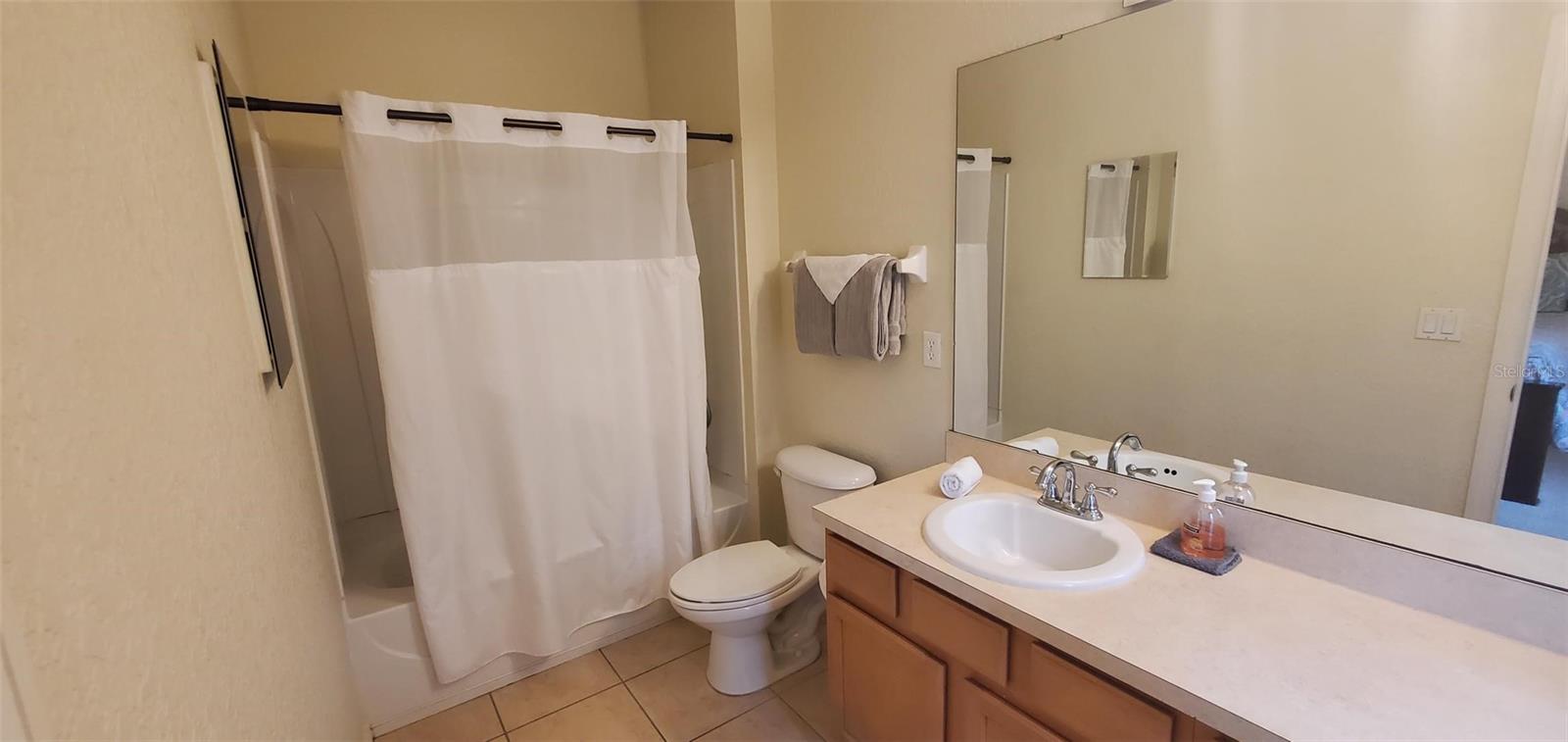 Image 19 of 40 For 2382 Caravelle Circle
