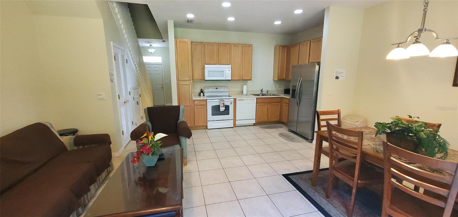 Image 7 of 40 For 2382 Caravelle Circle