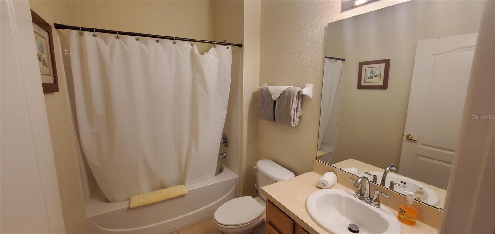 Image 8 of 40 For 2382 Caravelle Circle
