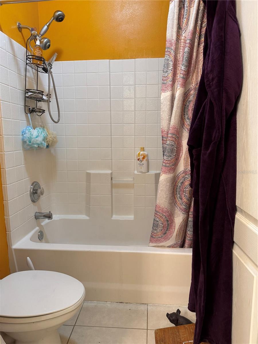 Image 14 of 23 For 2991 Saint Clair Street