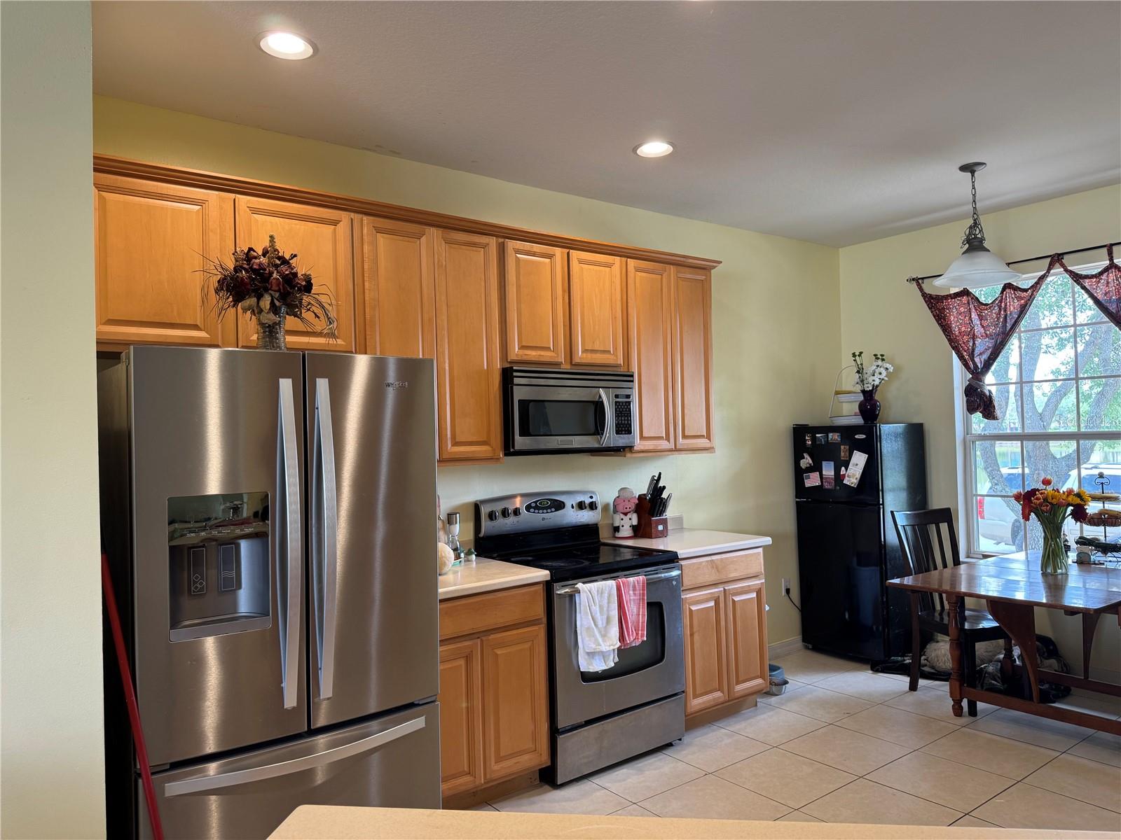 Image 7 of 23 For 2991 Saint Clair Street
