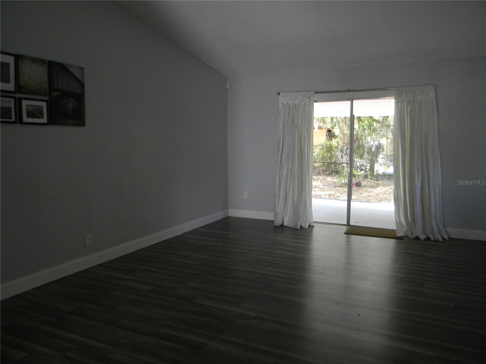Image 24 of 29 For 2948 Willow Bend Boulevard