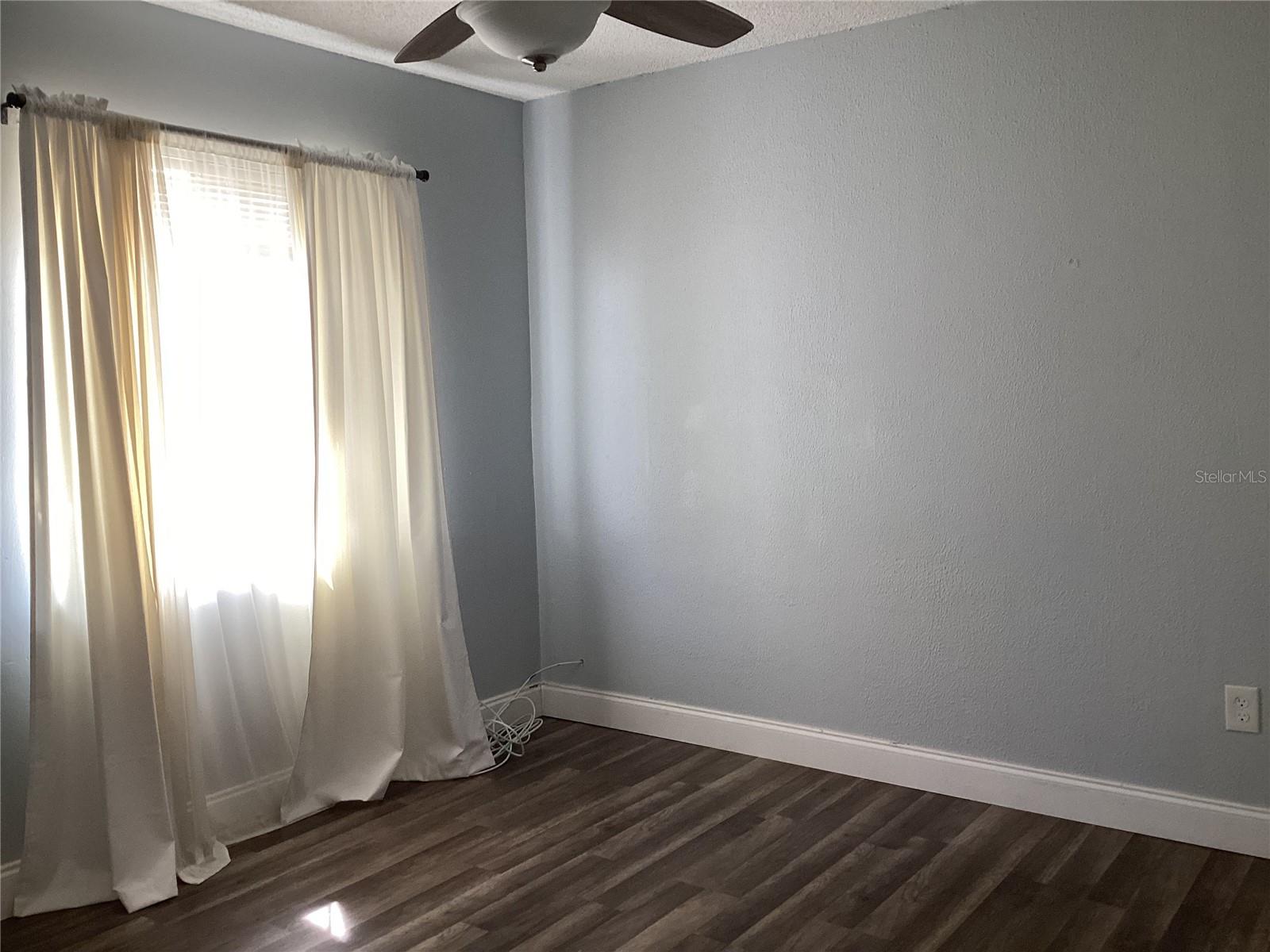 Image 6 of 22 For 2948 Willow Bend Boulevard