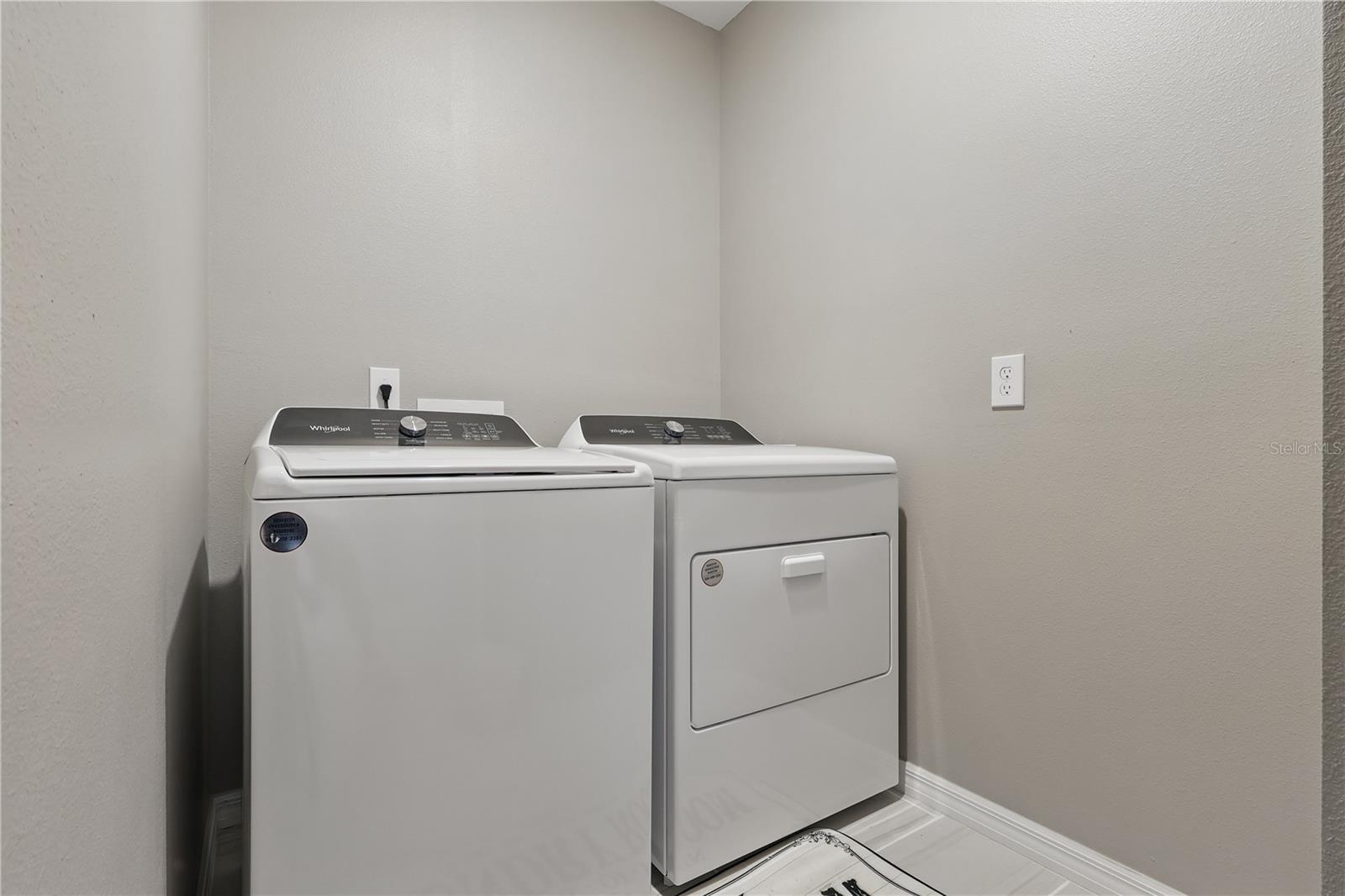 Image 15 of 17 For 3537 Broadwing Boulevard