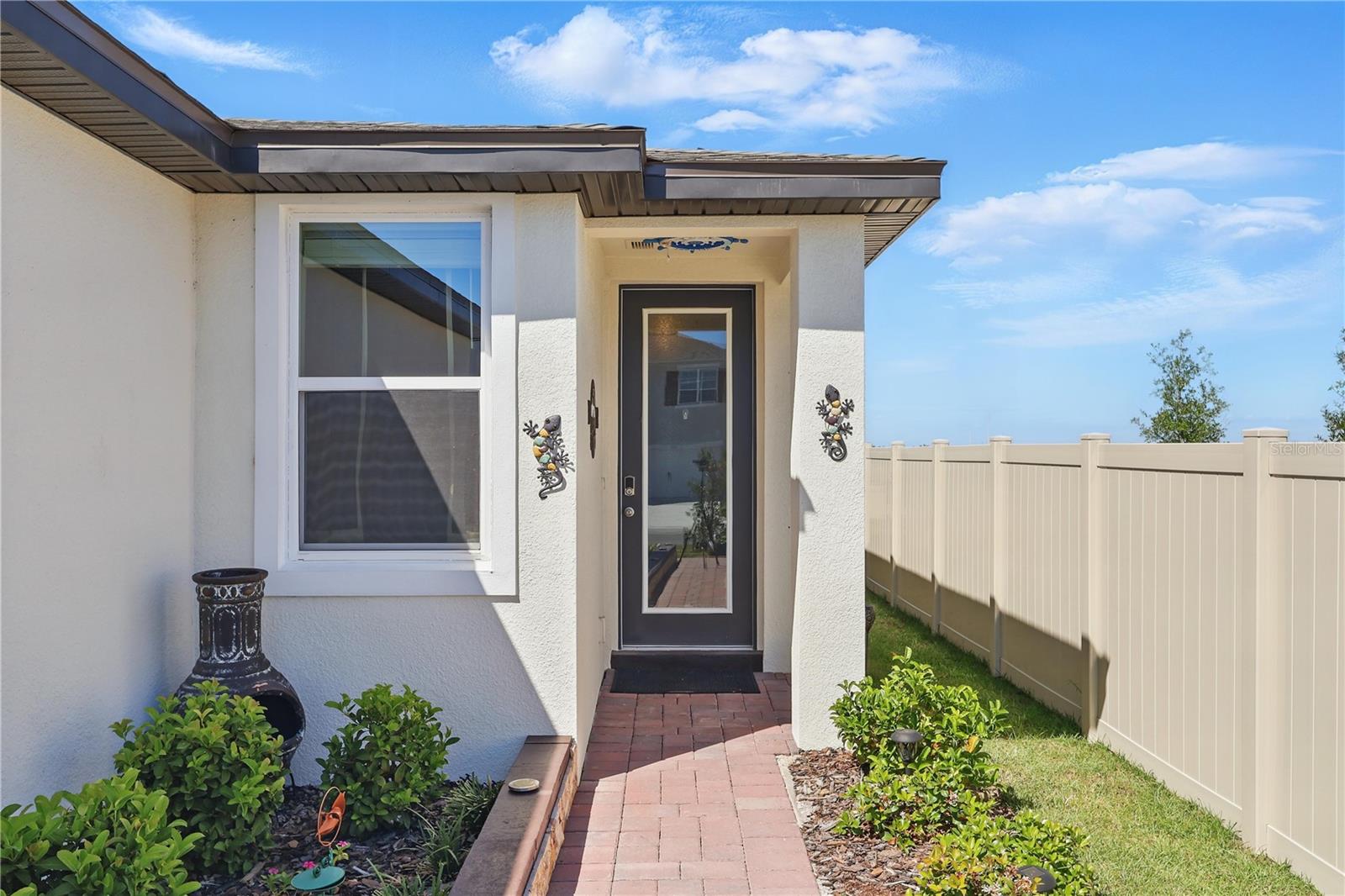 Image 2 of 17 For 3537 Broadwing Boulevard