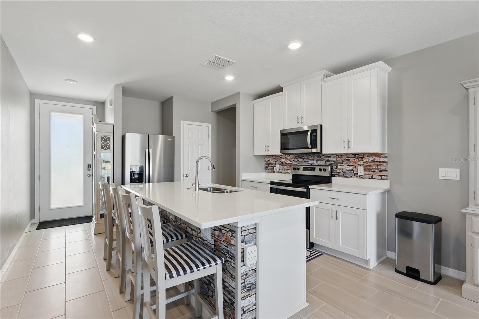 Image 5 of 17 For 3537 Broadwing Boulevard