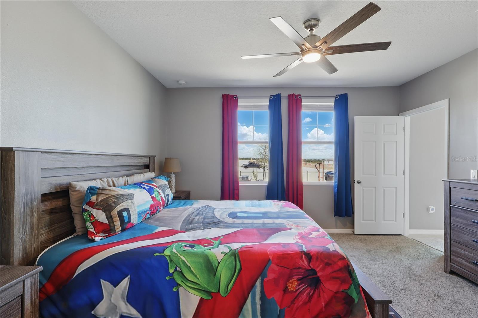 Image 9 of 17 For 3537 Broadwing Boulevard