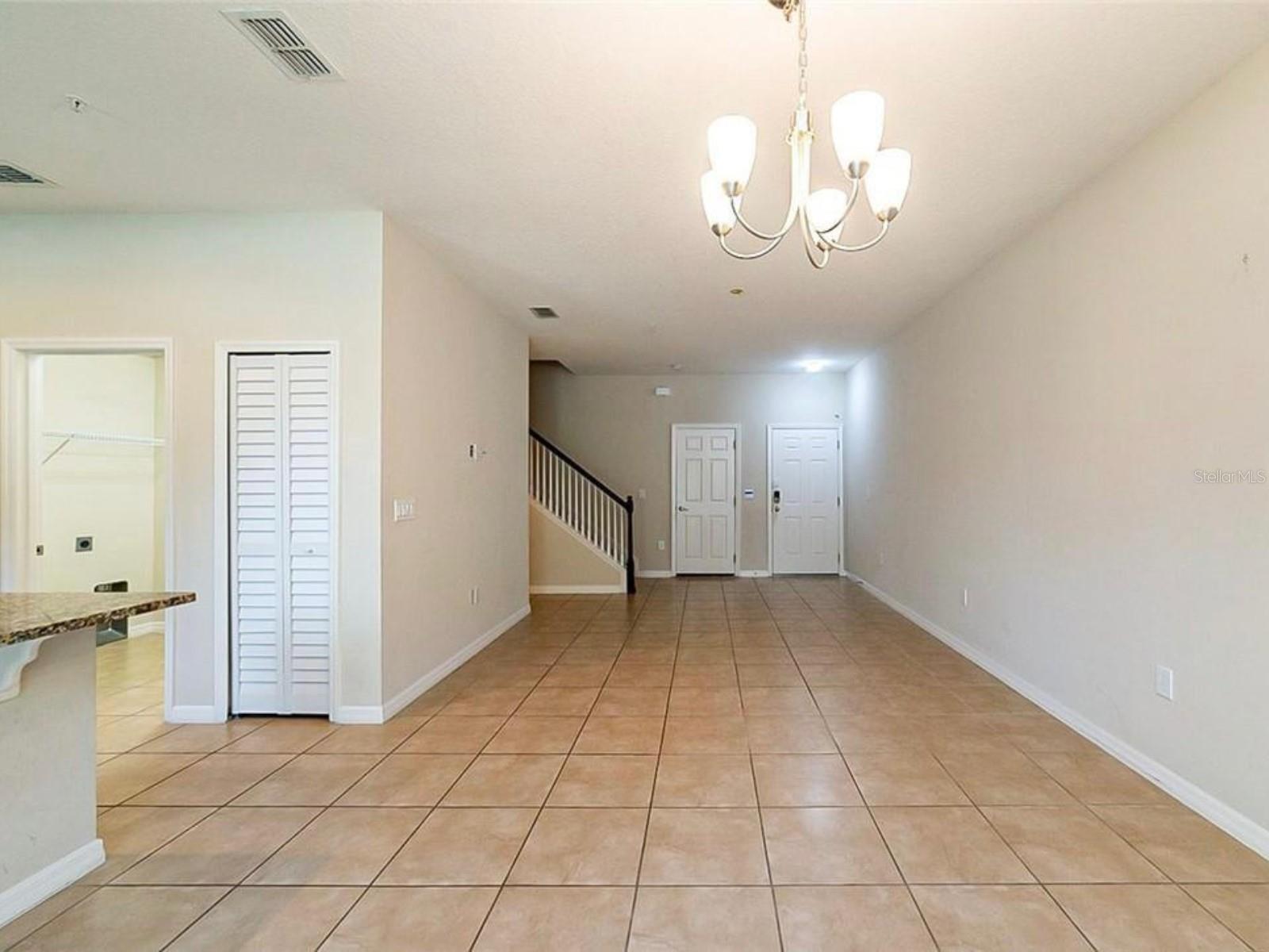 Image 6 of 14 For 2440 Seven Oaks Drive