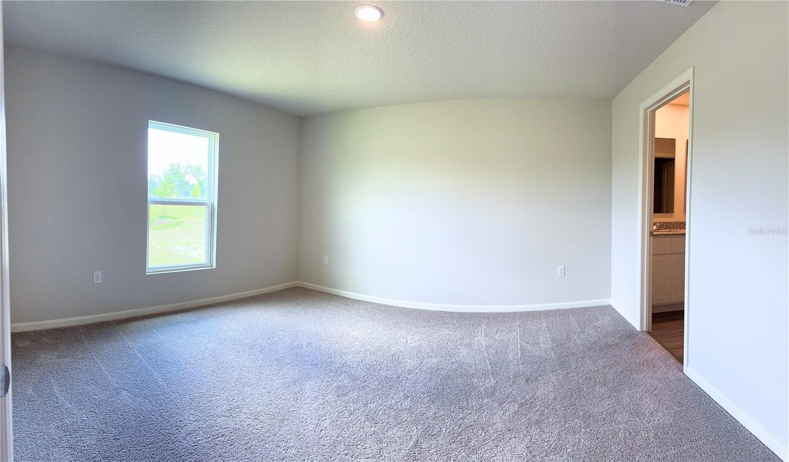 Image 18 of 21 For 2397 22 Court