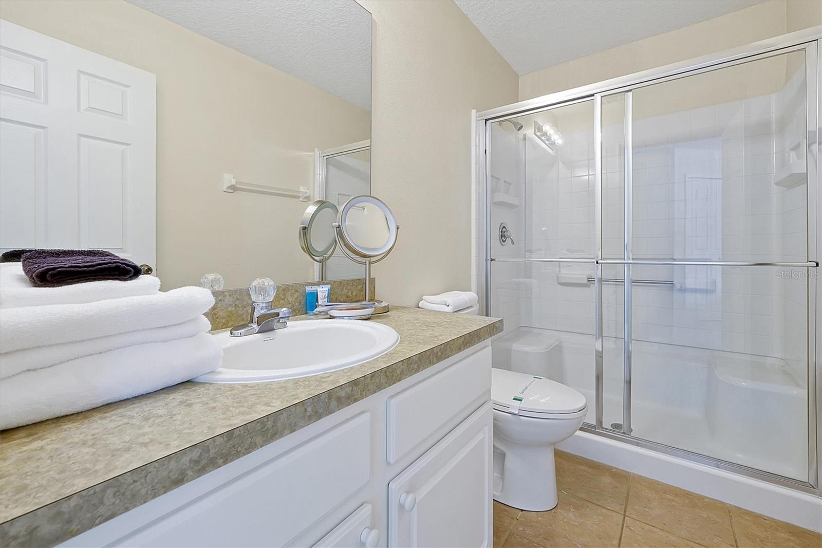 Image 25 of 61 For 8419 Blue Lagoon Drive