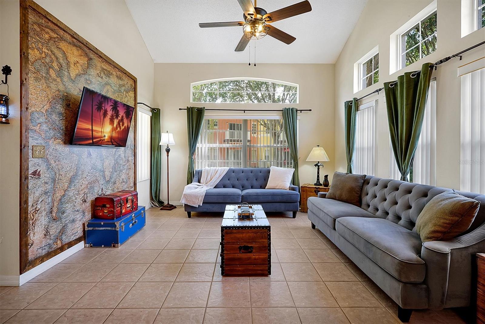 Image 5 of 61 For 8419 Blue Lagoon Drive