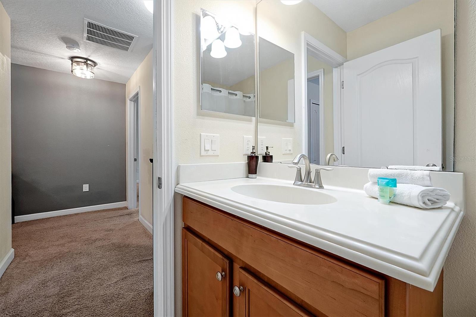 Image 45 of 62 For 8904 Candy Palm Road