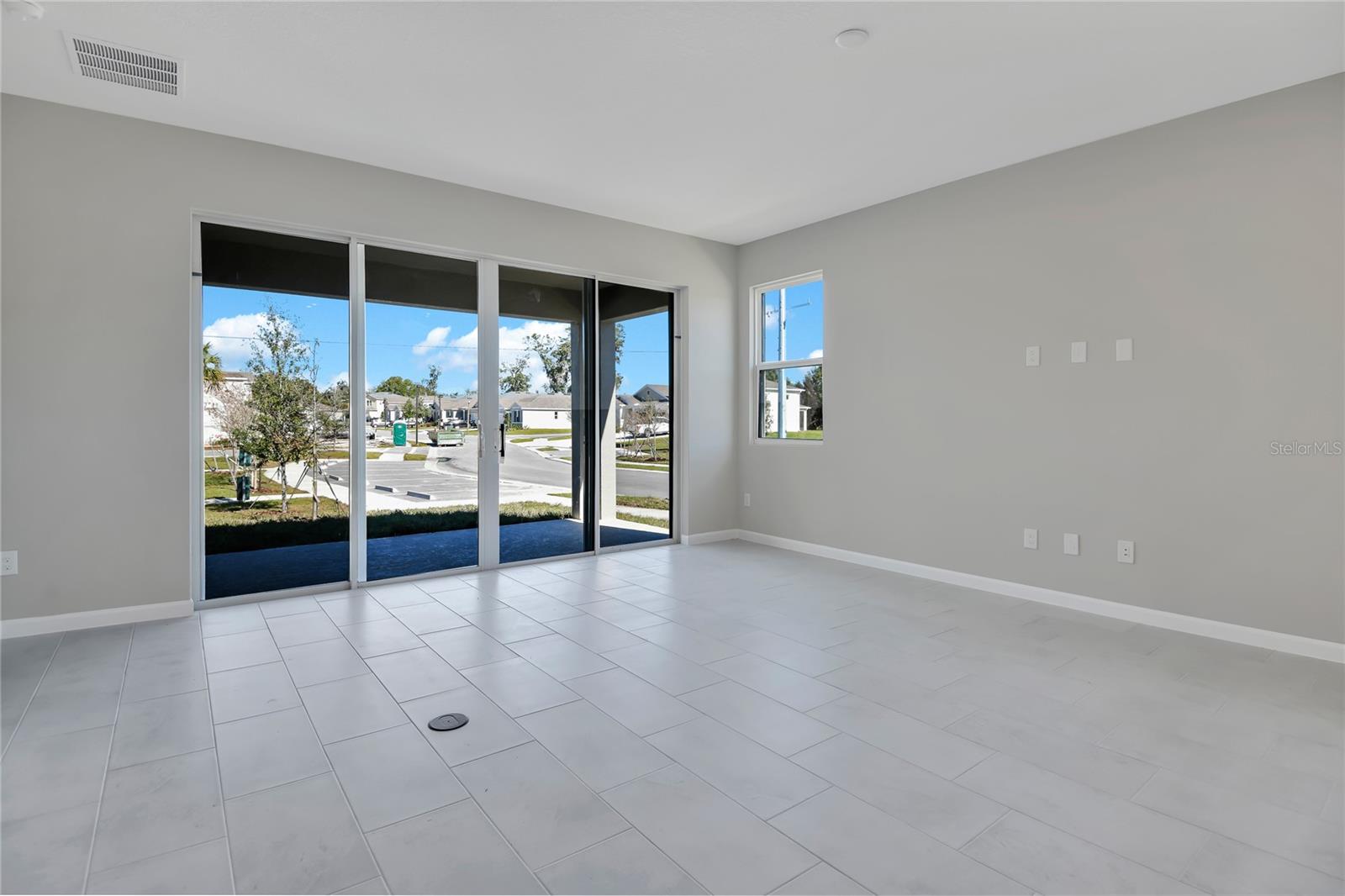Image 11 of 22 For 1737 Carnelian Street