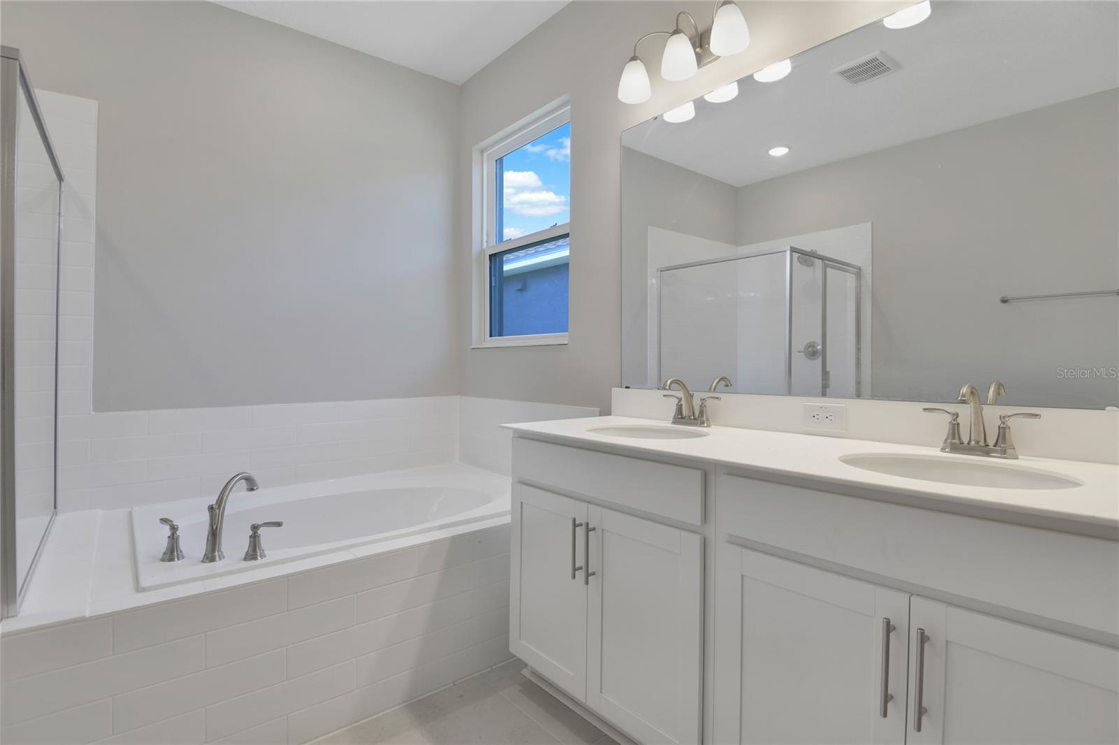 Image 13 of 22 For 1737 Carnelian Street