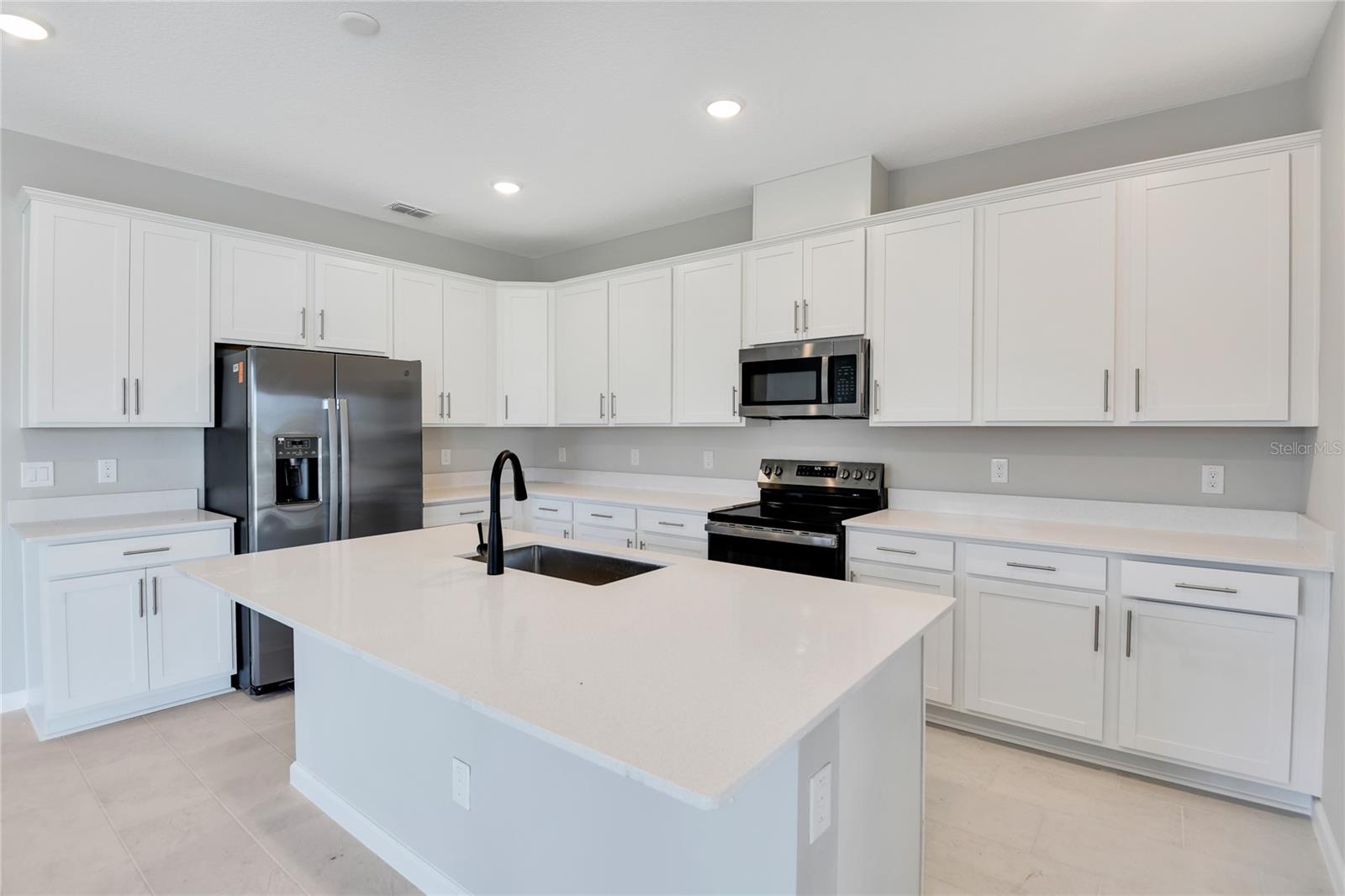 Image 7 of 22 For 1737 Carnelian Street