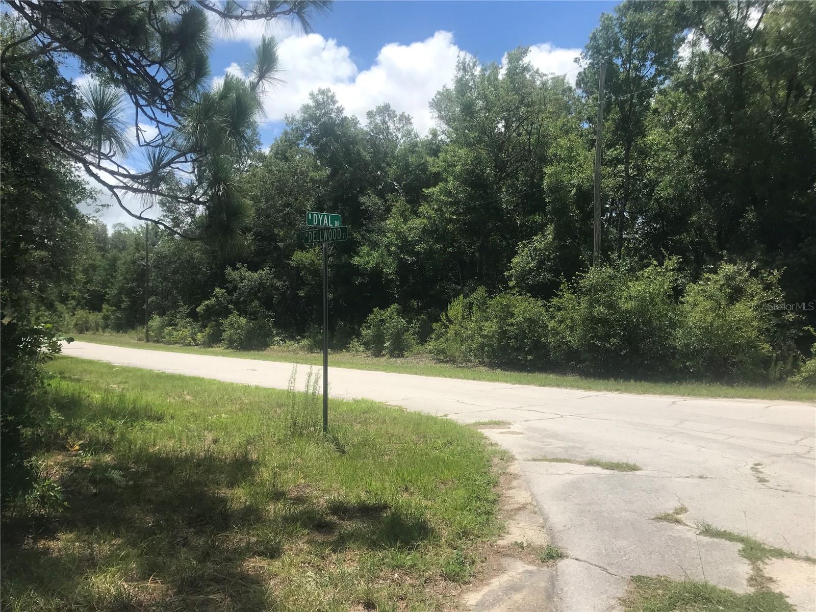 Image 2 of 3 For 10161 Dyal Drive