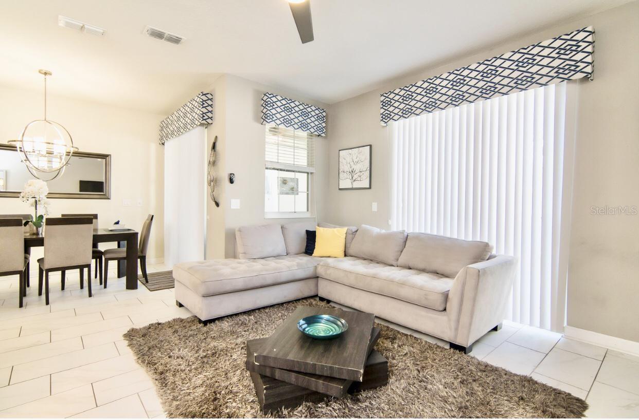Image 4 of 44 For 4888 Romeo Circle