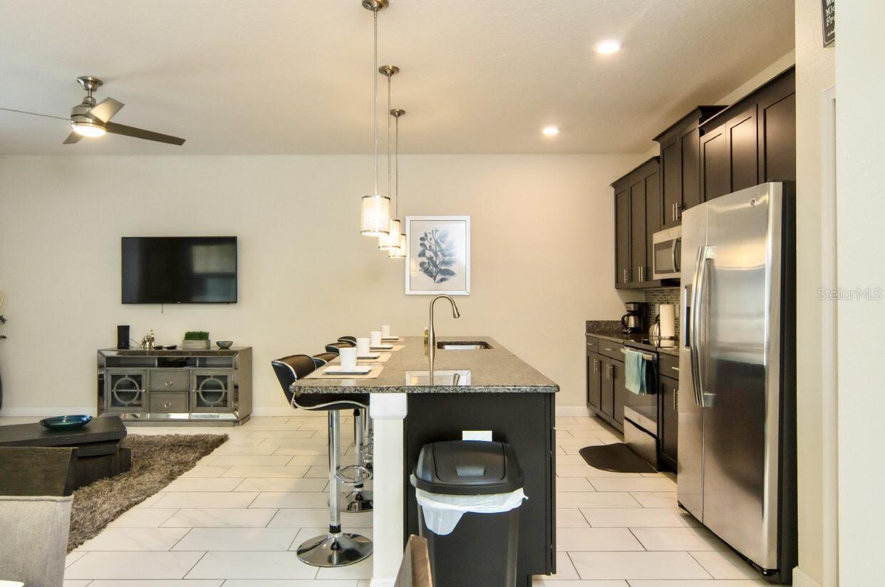 Image 9 of 44 For 4888 Romeo Circle