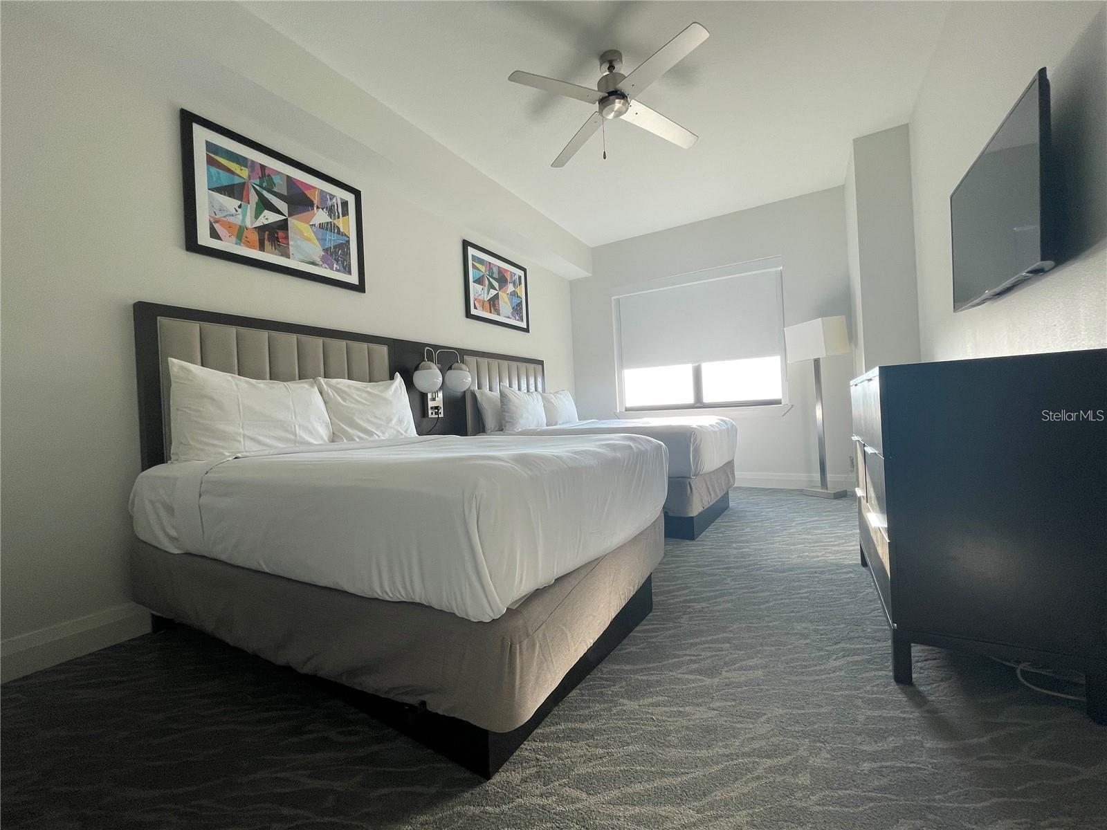 Image 6 of 11 For 14501 Grove Resort Avenue 3632