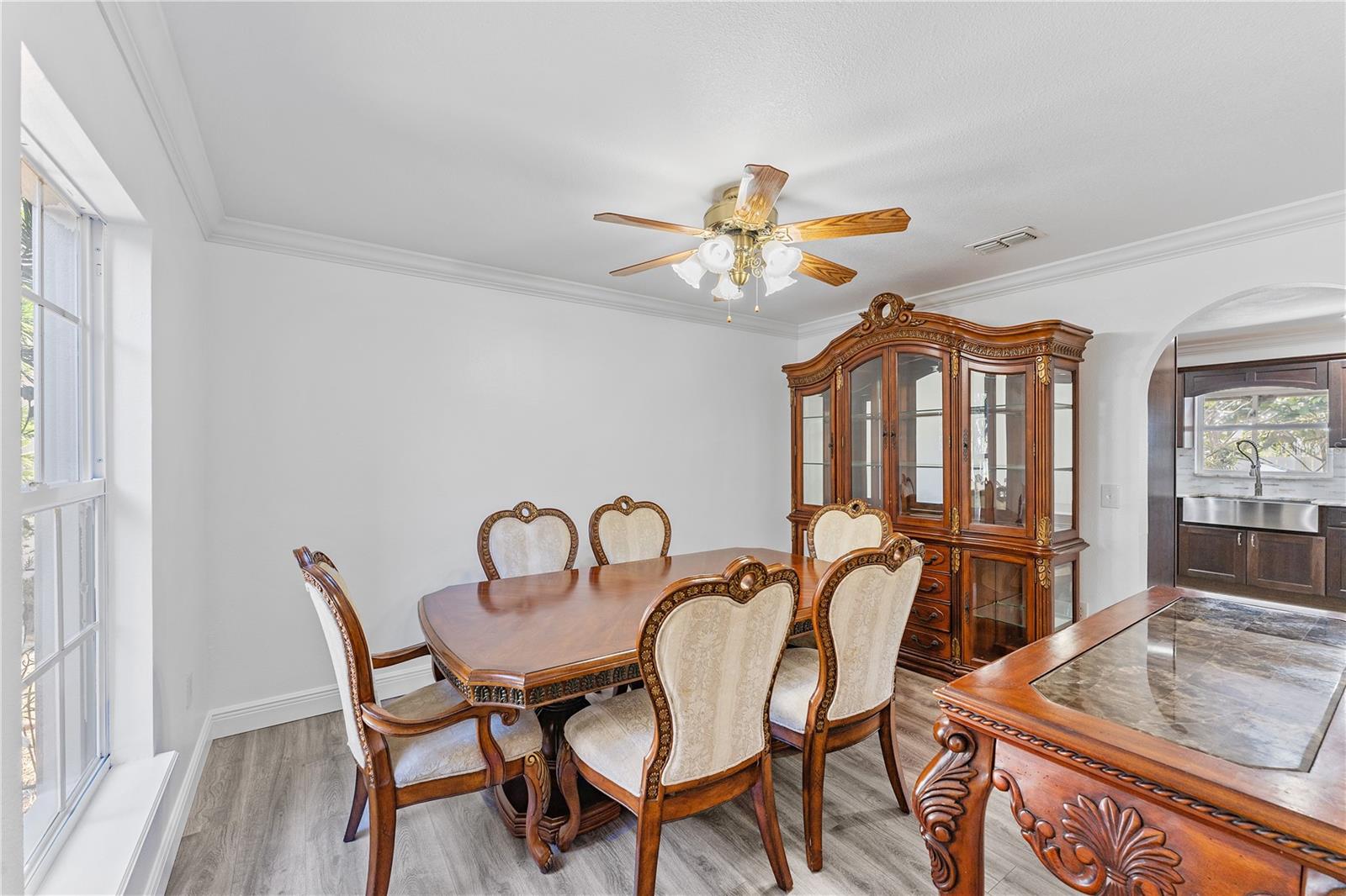Image 10 of 26 For 1067 Ronlin Street