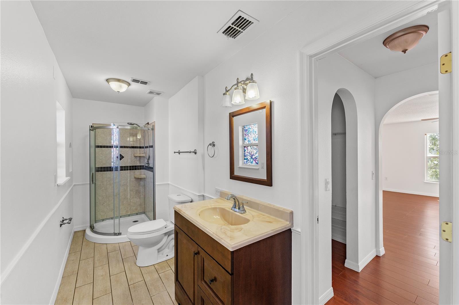 Image 17 of 26 For 1067 Ronlin Street