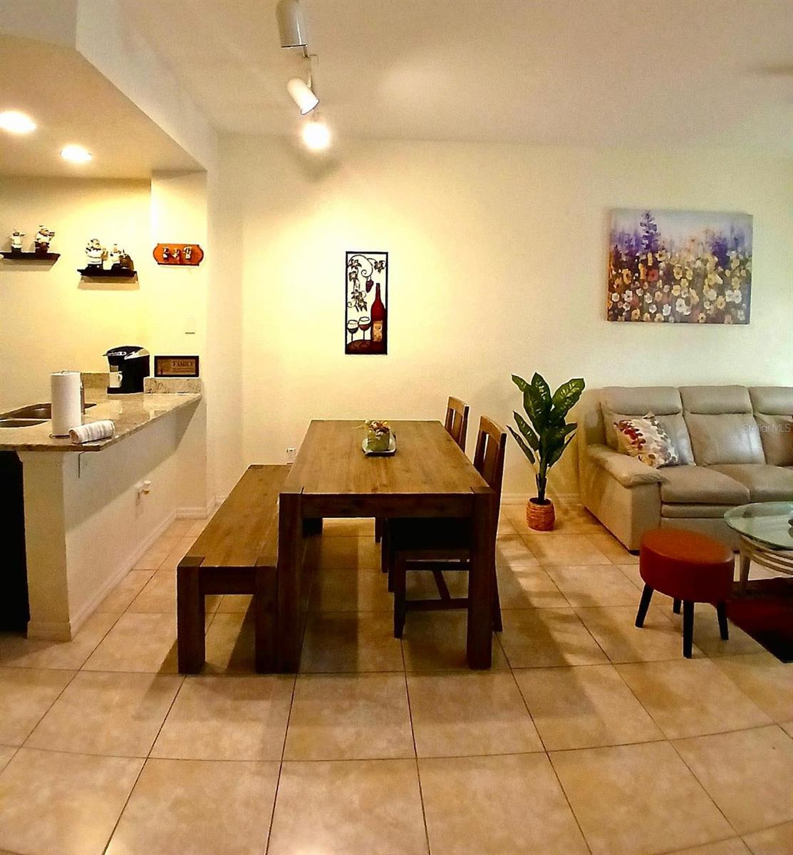 Image 4 of 19 For 2610 Lodi Circle 104
