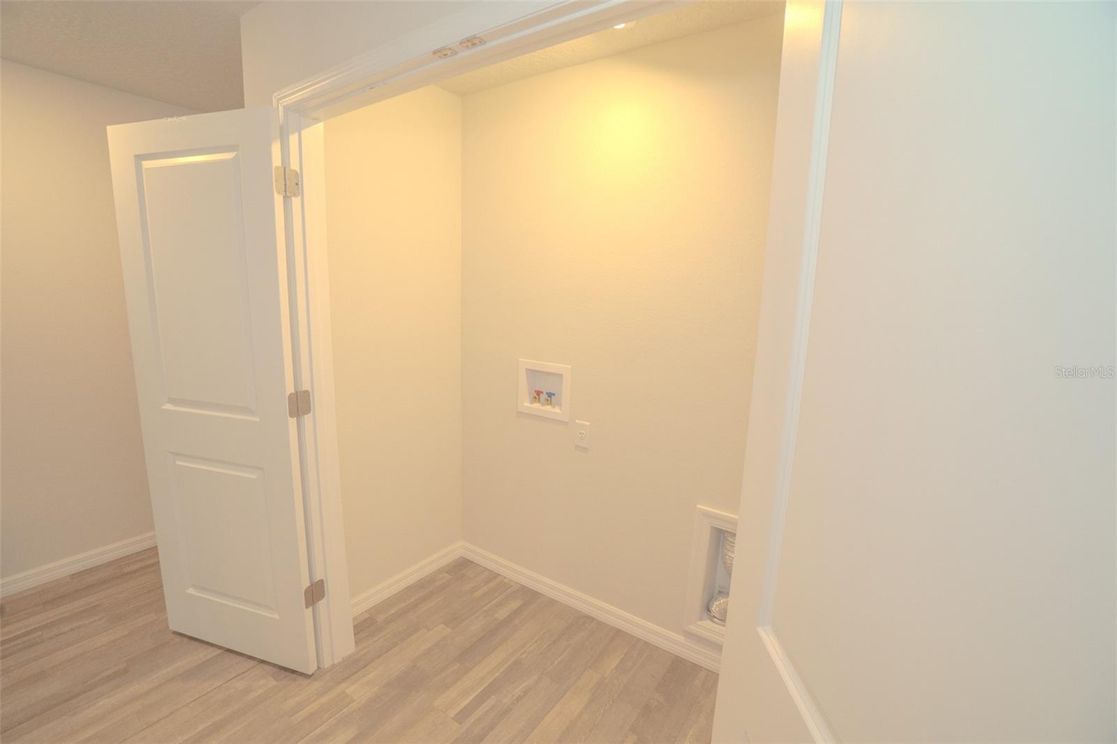 Image 17 of 20 For 2469 Wavecrest Drive