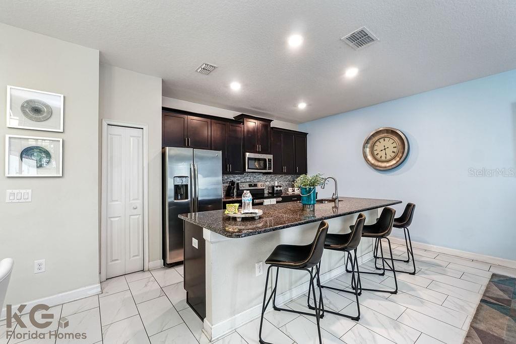 Image 15 of 68 For 9075 Dogleg Dr