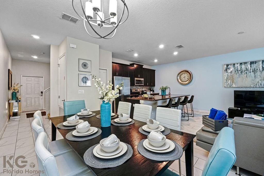 Image 6 of 68 For 9075 Dogleg Dr