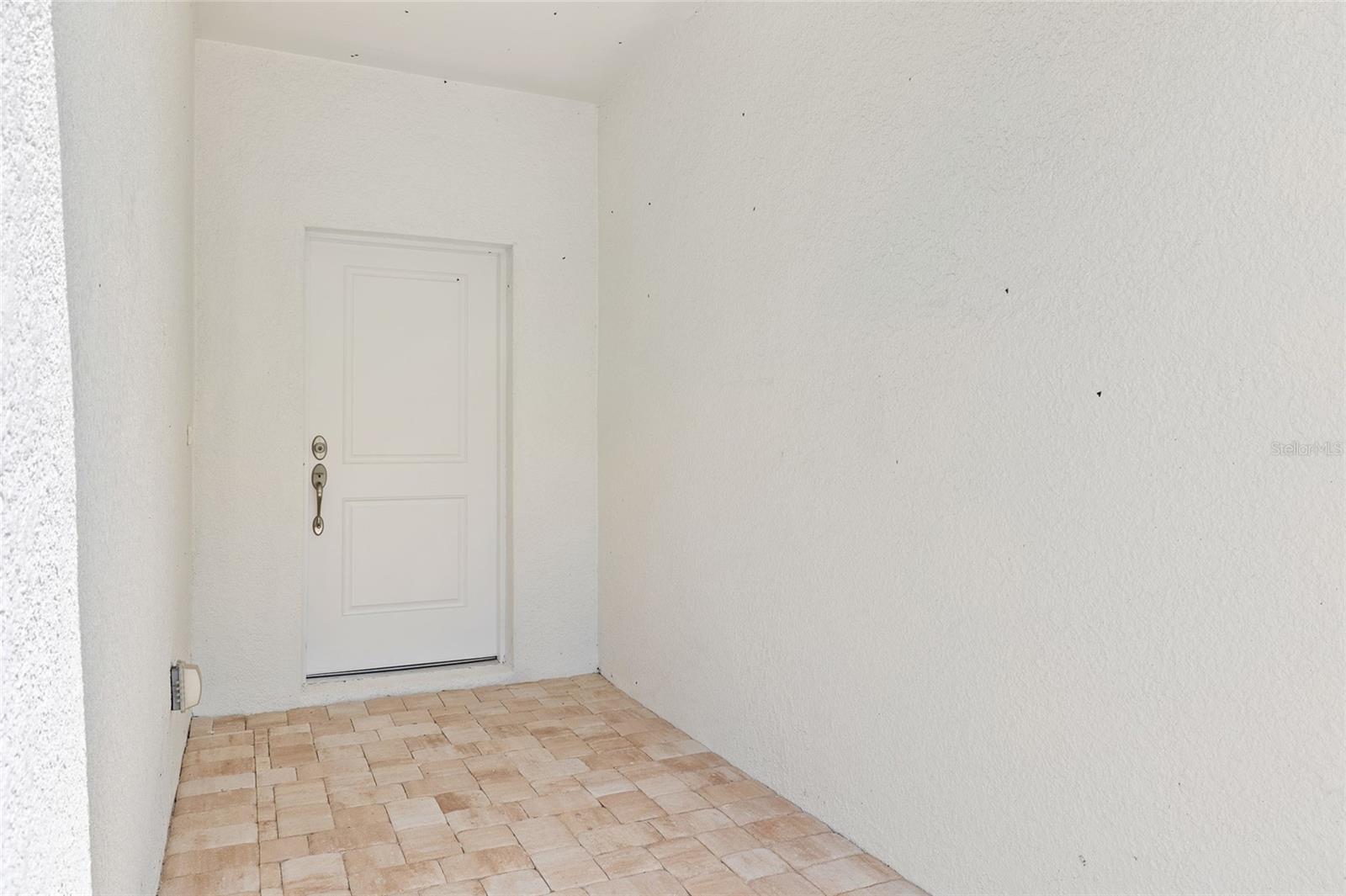 Image 3 of 21 For 10024 Cocoa Beach Street