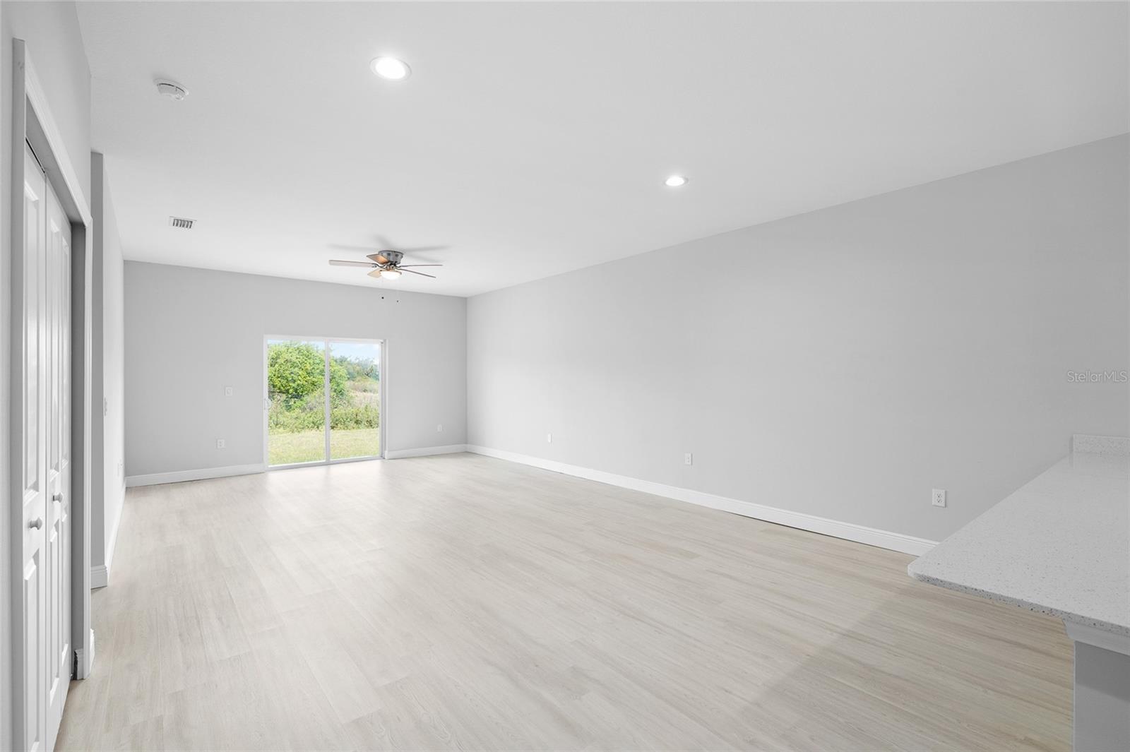 Image 8 of 21 For 10024 Cocoa Beach Street