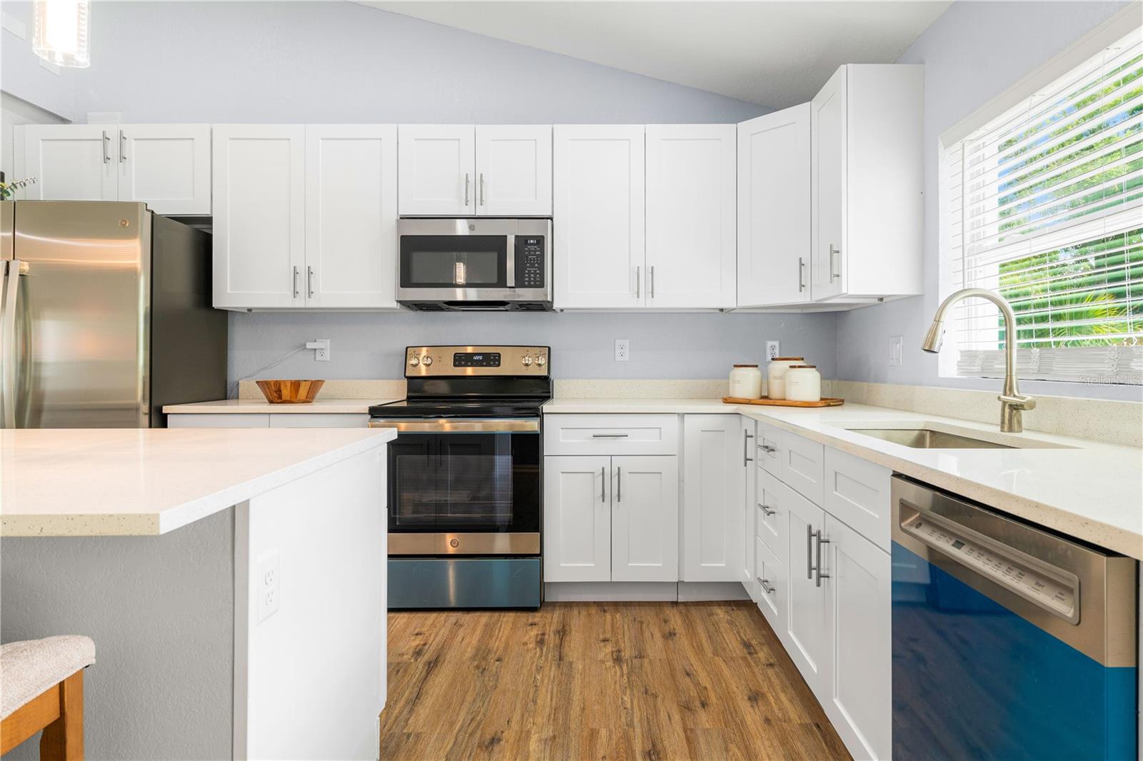 Image 11 of 23 For 430 Leona Street