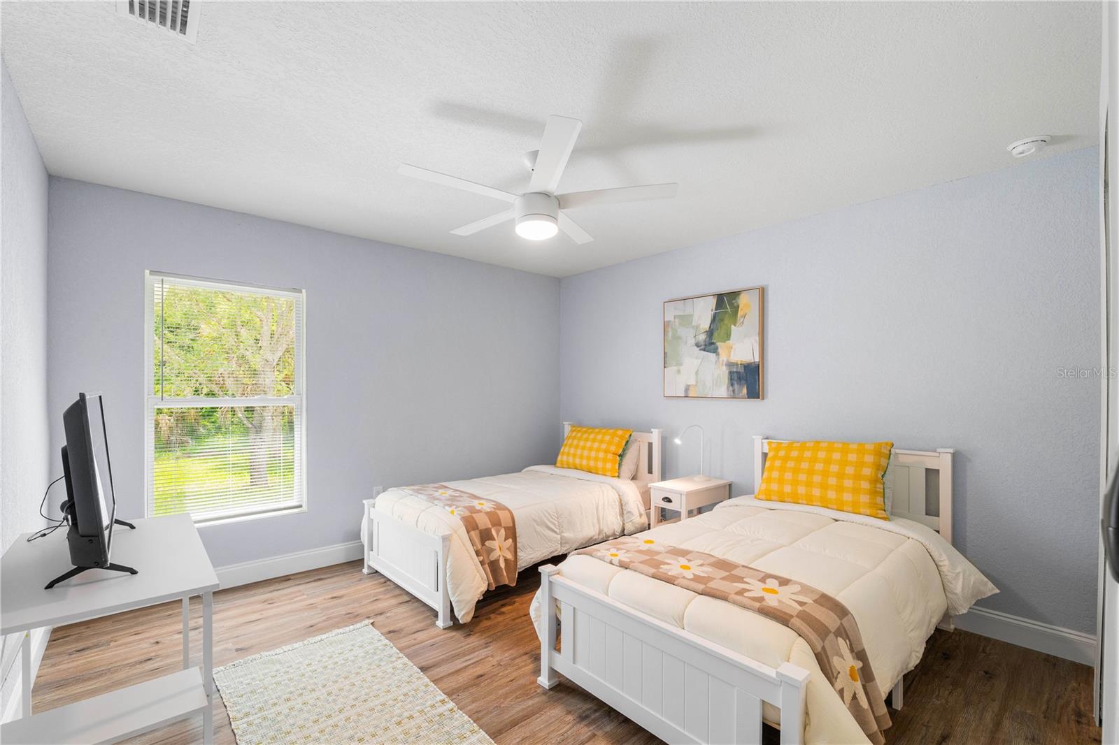 Image 15 of 23 For 430 Leona Street