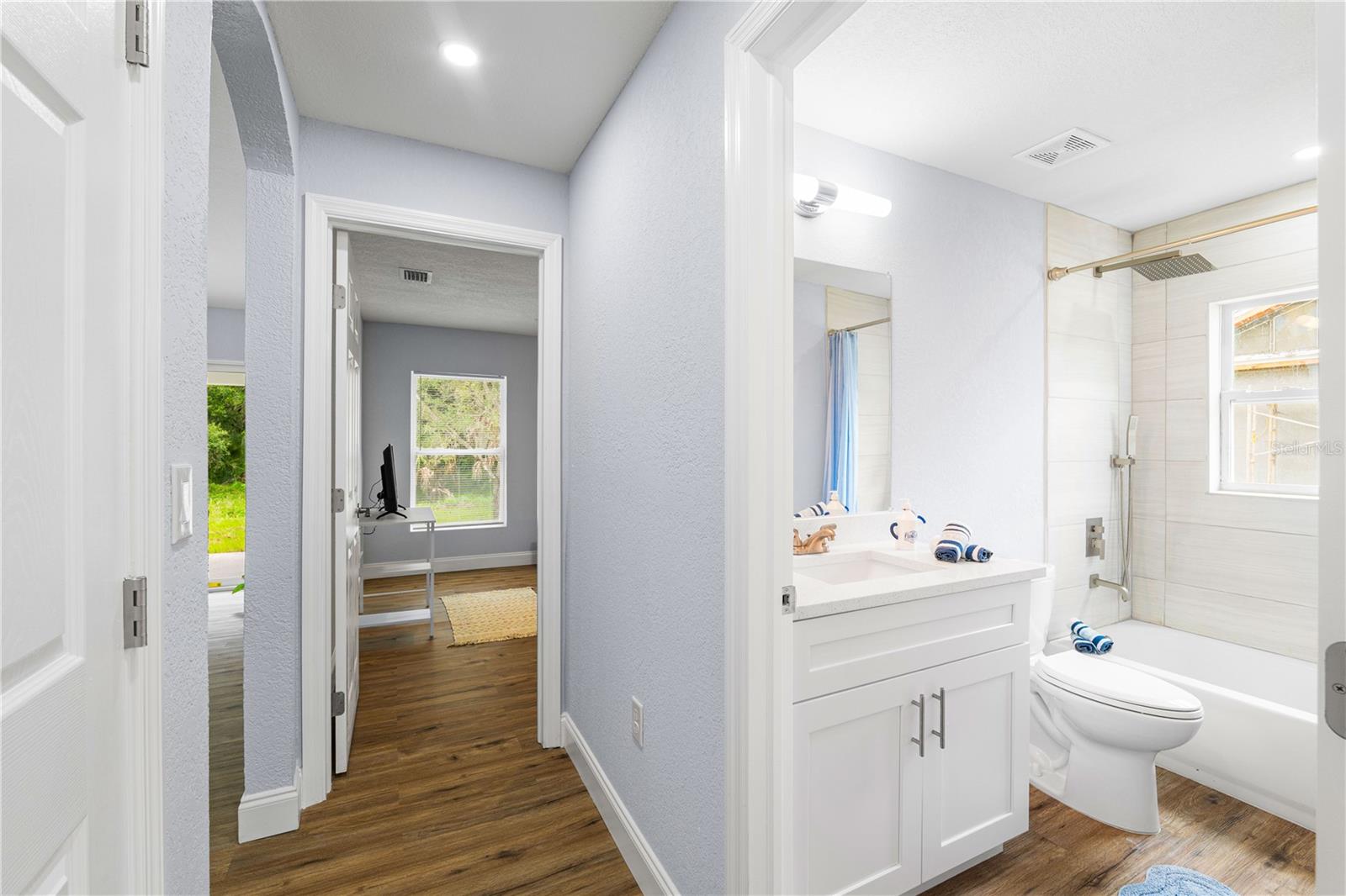 Image 18 of 23 For 430 Leona Street