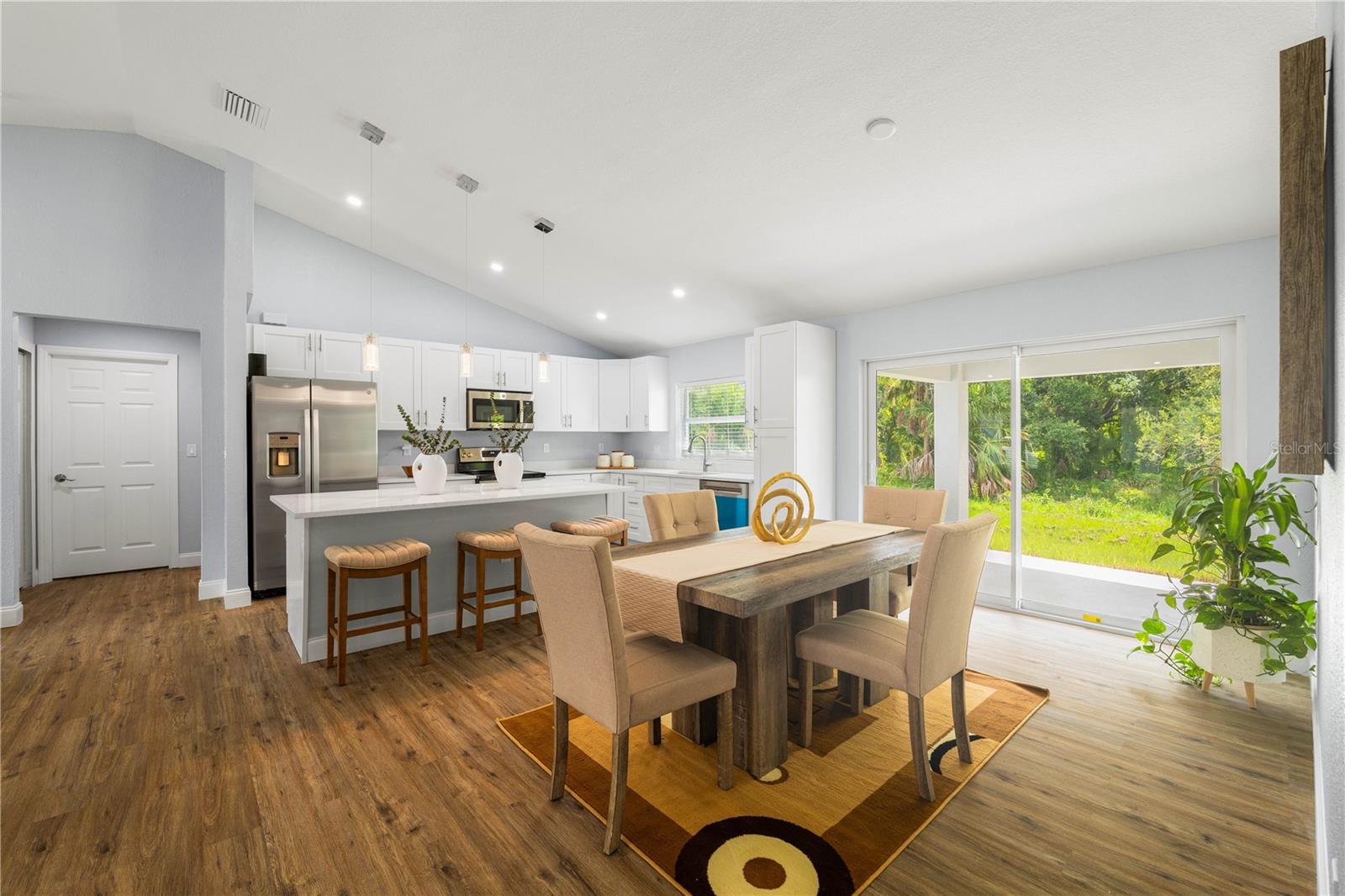 Image 7 of 23 For 430 Leona Street