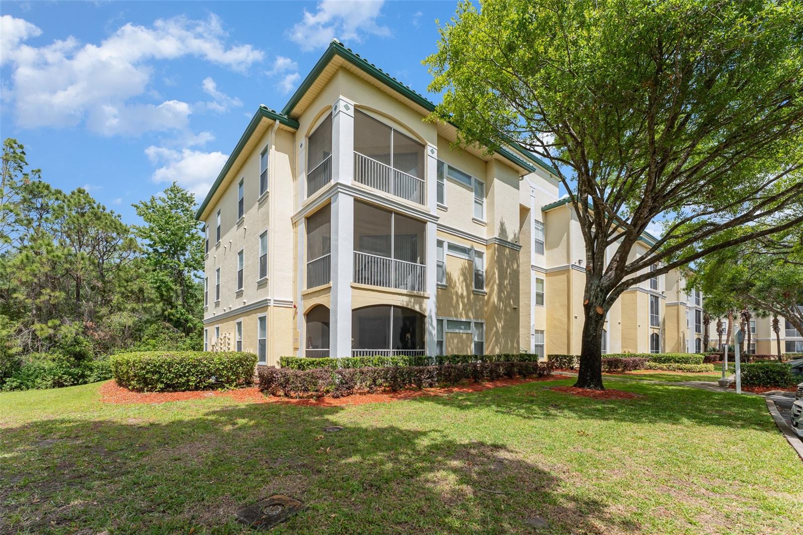 Details for 8923 Legacy Court 19-102, KISSIMMEE, FL 34747