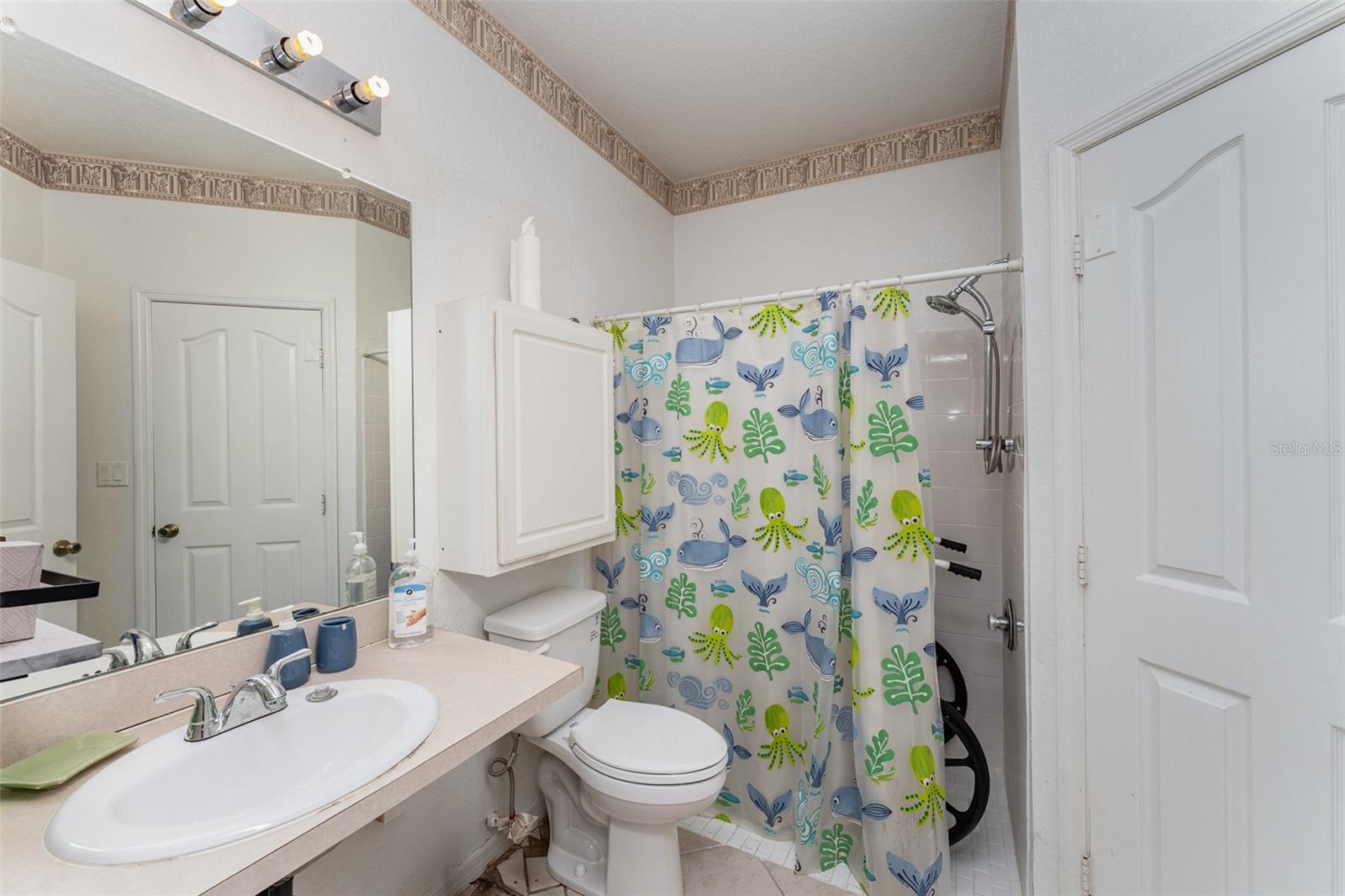 Image 15 of 25 For 8923 Legacy Court 19-102