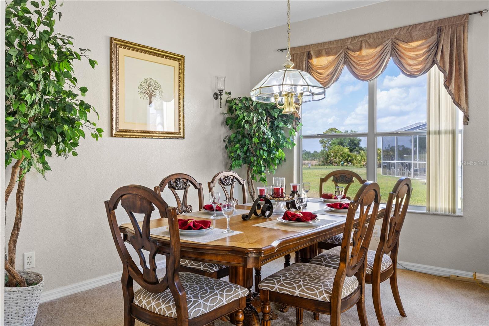 Image 11 of 62 For 107 Troon Cir