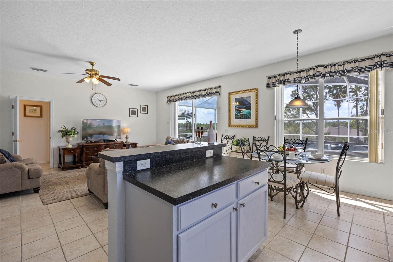 Image 17 of 62 For 107 Troon Cir