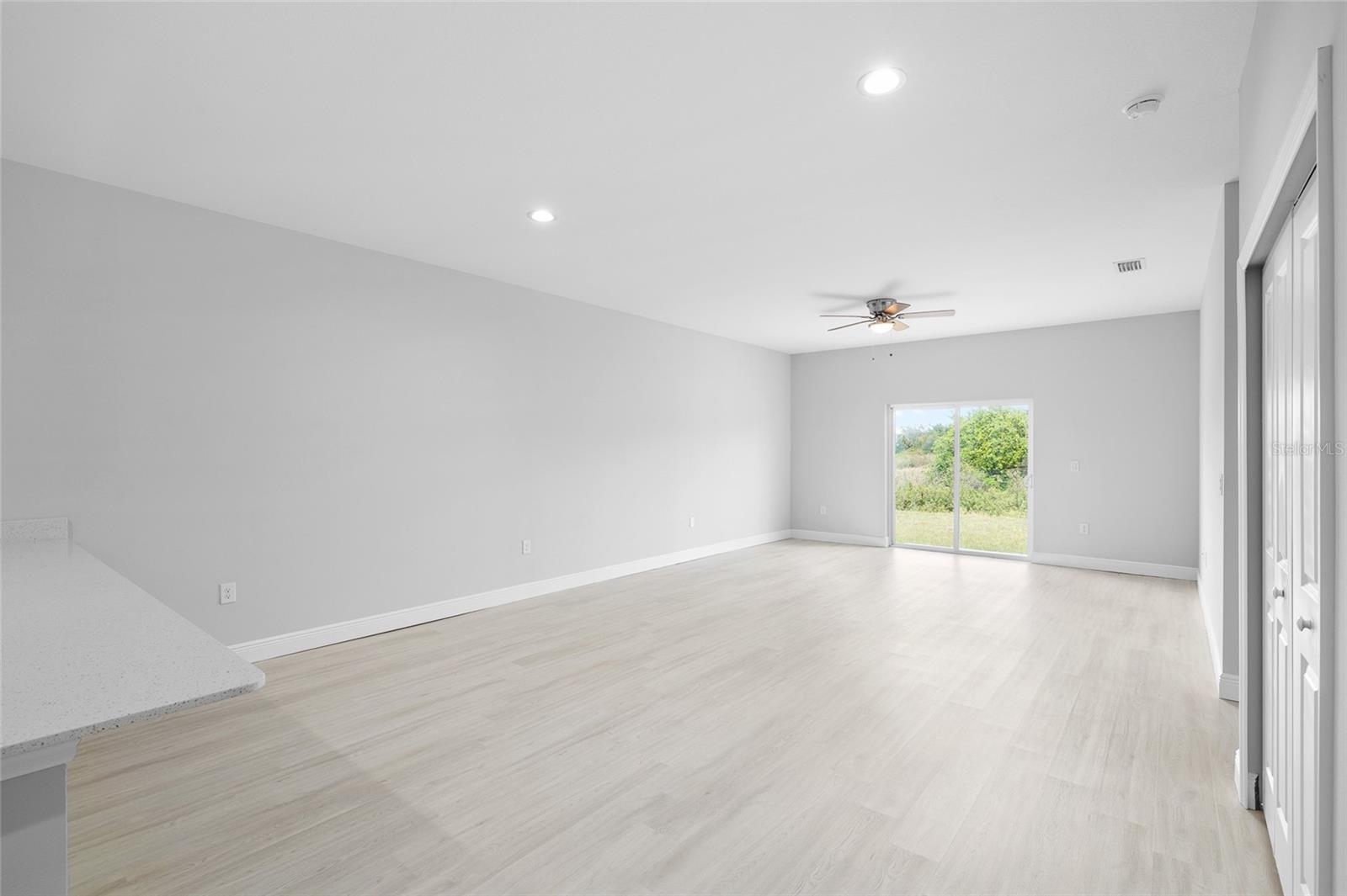 Image 8 of 21 For 10026 Cocoa Beach Street